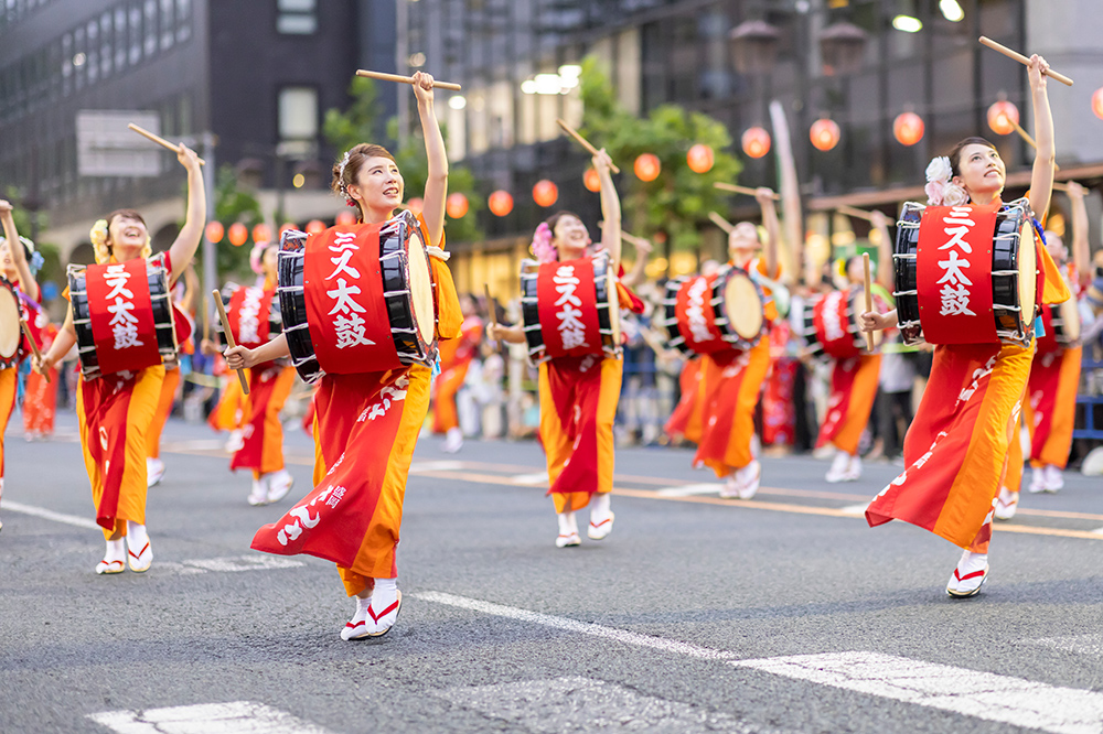 盛岡さんさ踊り