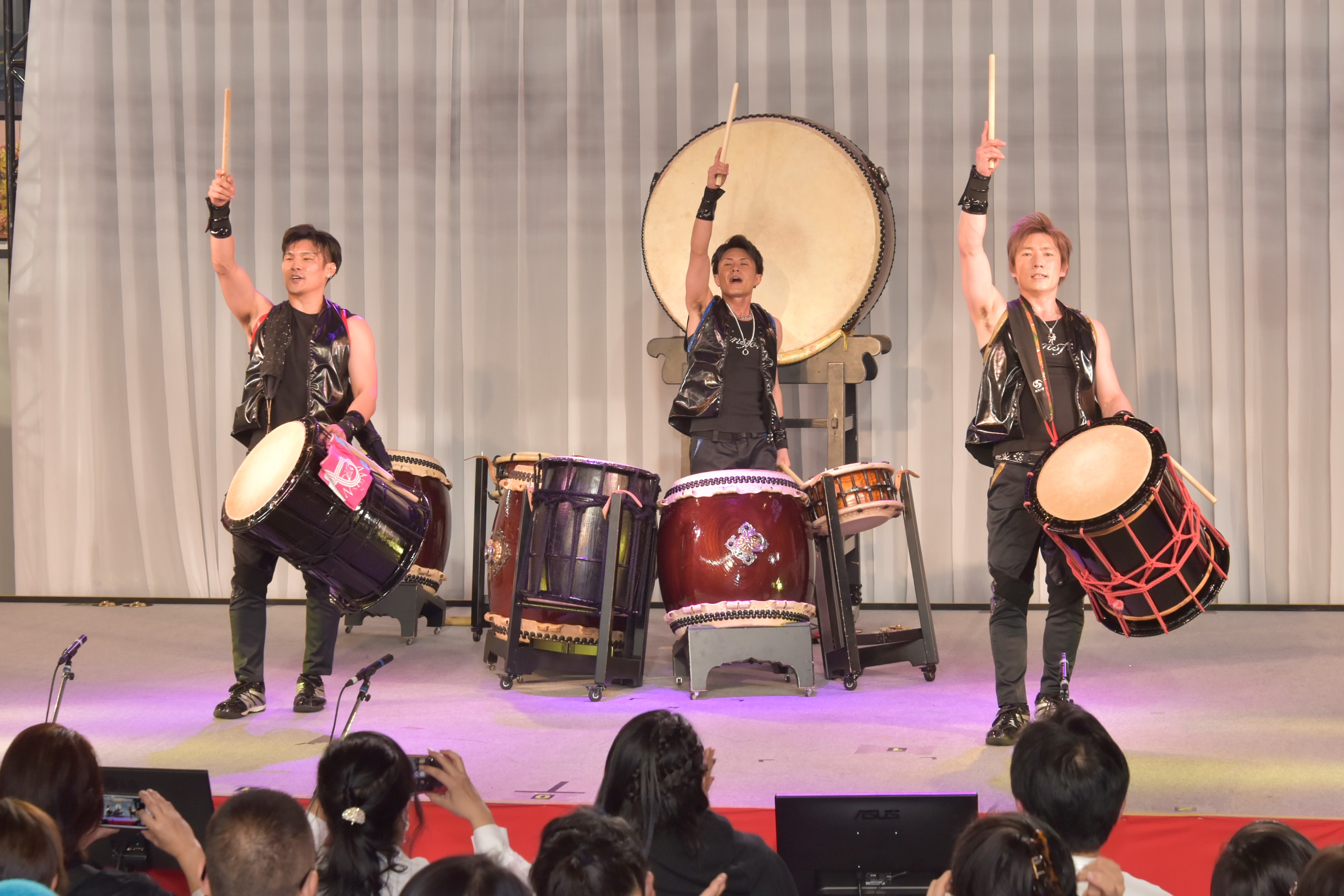 ふるさと祭りステージ