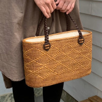 手編みアタのかごバッグ