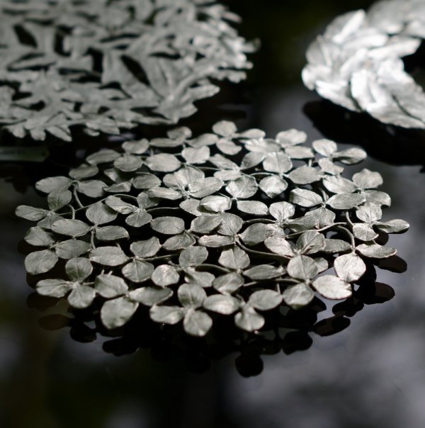 ポットスタンド　　　　　　　　クローバー