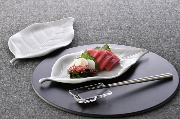 リーフ長皿・灰