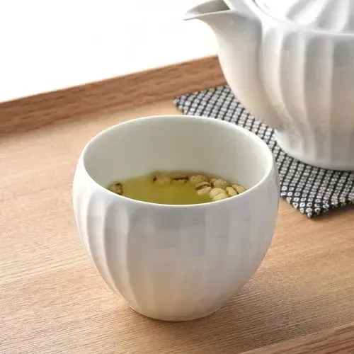 白磁手彫　丸カップ