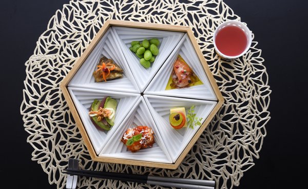 スパイラル小鉢・トライアングル6品盛