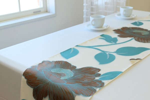 テーブルランナー