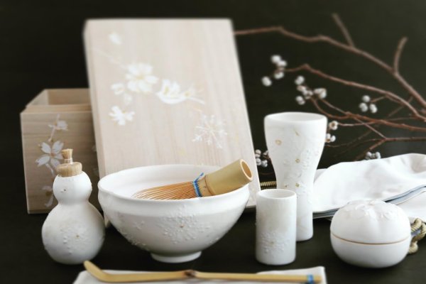 砂糖衣　雪結晶のお茶箱