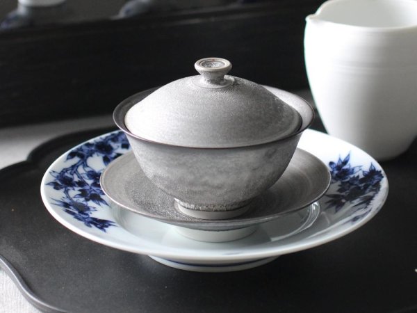 銀彩　蓋碗